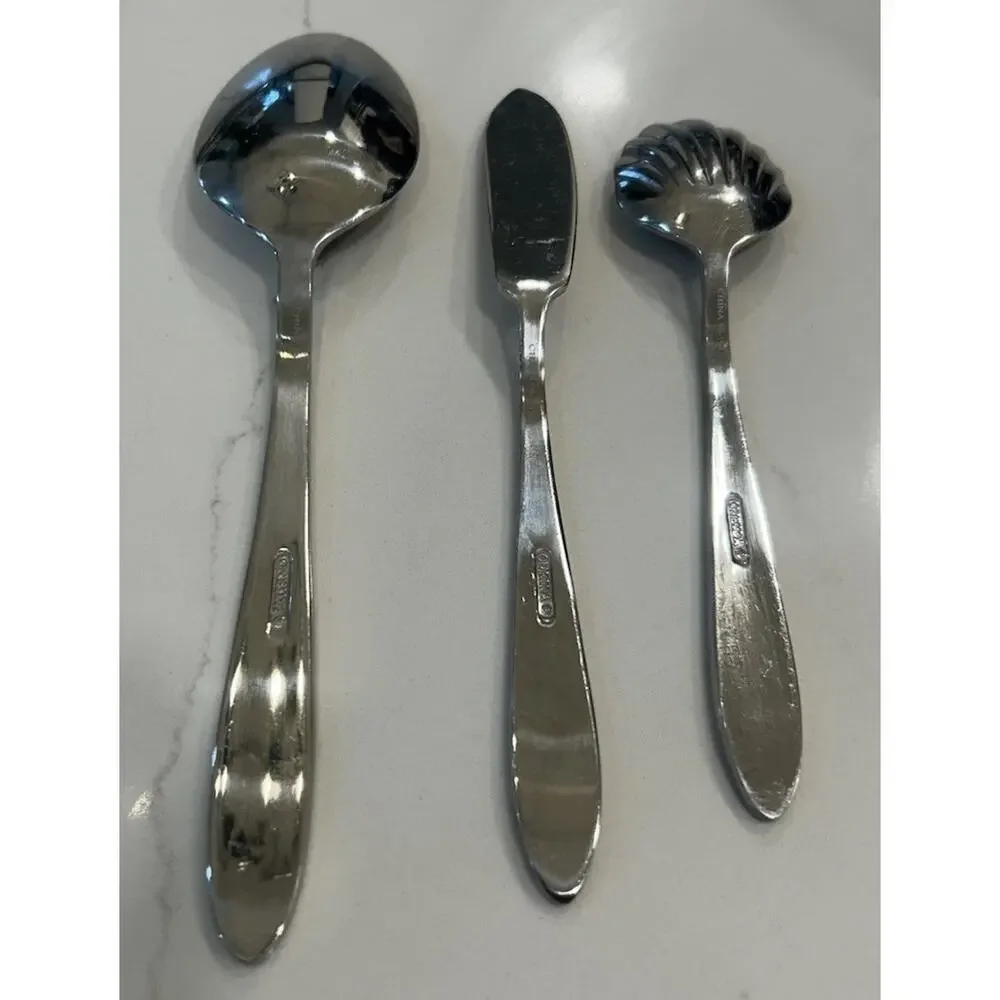 Oneida Gloss‎ LARSON Stainless Plain Pointed Tip Flatware 3 Pc Serving Set